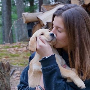 Meet your Posher, Katelyn